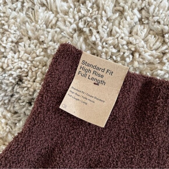 ✔️ NWT✔️ NIKE Sportswear Phoenix Cozy Bouclé Pants - Picture 9 of 11